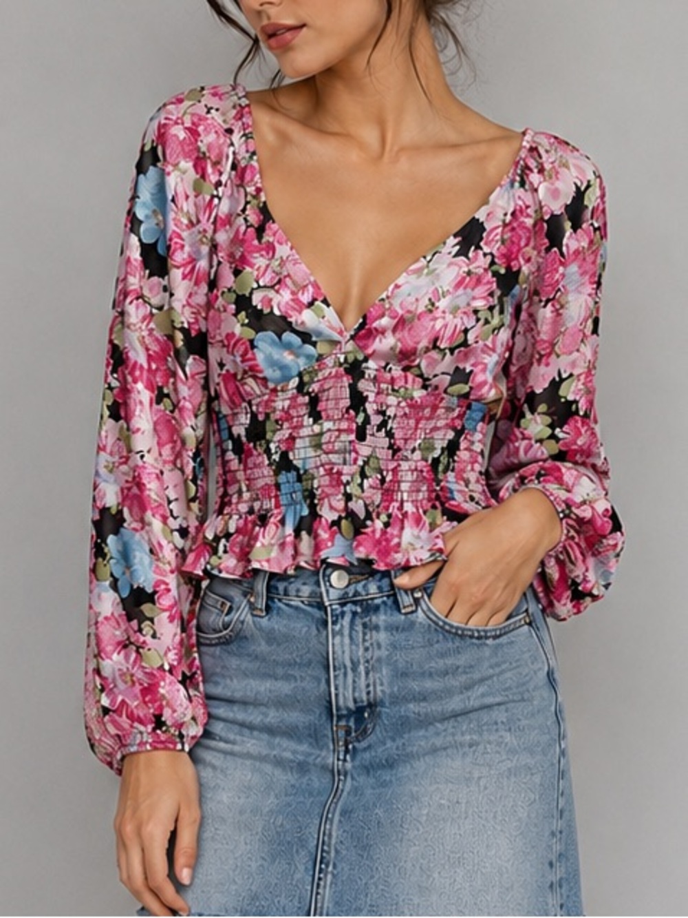 🆕🌺WAYF Floral Smocked Peplum Blouse XS Pink Blue Black Romantic Cottagecore Top